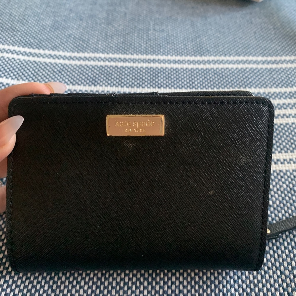 Black Kate spade wallet